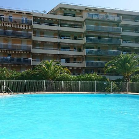 Frejus Plage, Appartement Entier , Piscine,Parking,Plage A 200M Eksteriør bilde