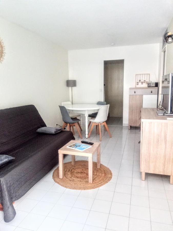 Frejus Plage, Appartement Entier , Piscine,Parking,Plage A 200M Eksteriør bilde